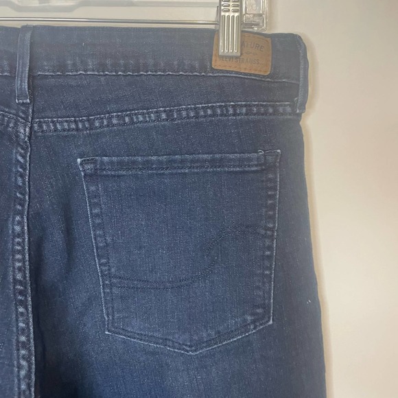 Signature By Levi's Women's Midrise Bootcut Jeans size 14Short - Picture 7 of 8